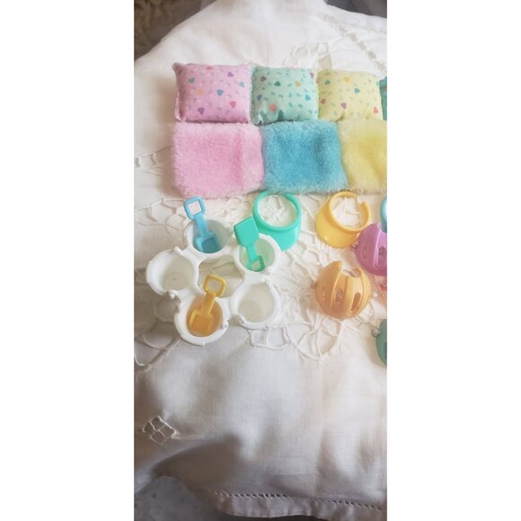 Quints Accessory Lot Vintage Tyco Toys Beach Accessories Sun Visor Sand - Picture 9 of 10